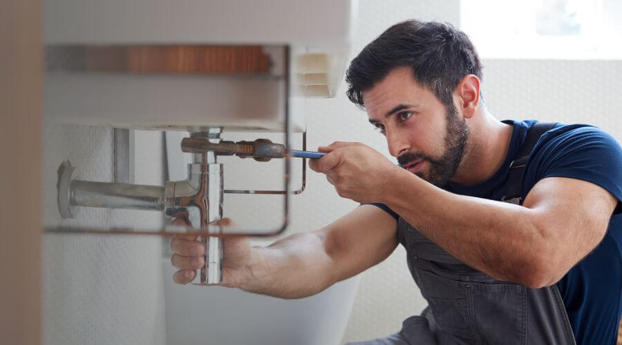 Expert burst pipe repair services in Sweet Grass, MT